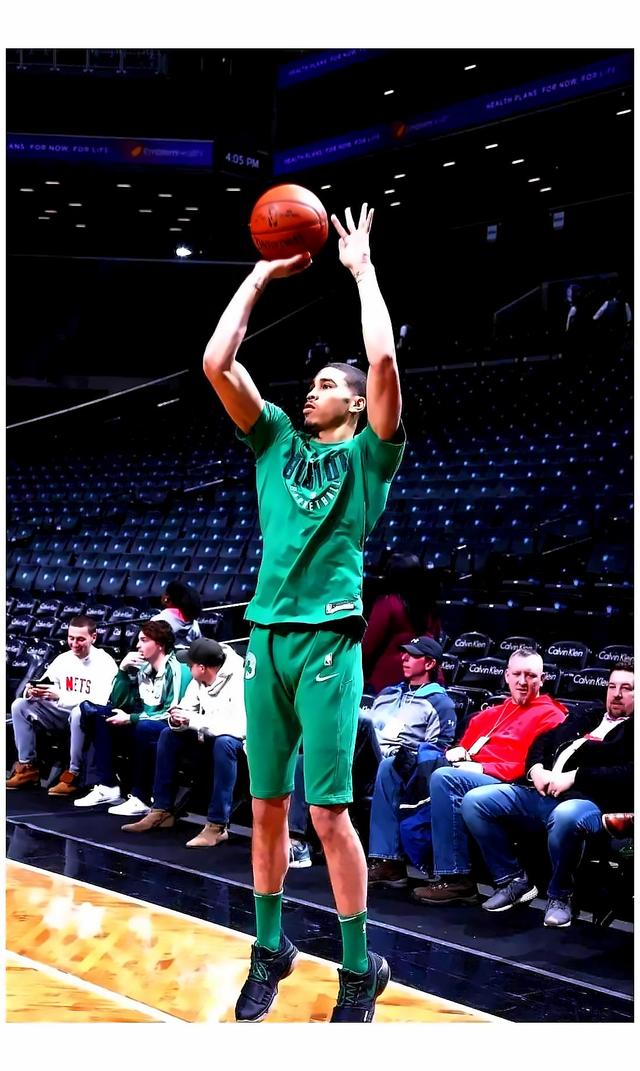 开云-塔图姆迎来十赛季高光表现,澳大利亚队球迷沸腾!的简单介绍